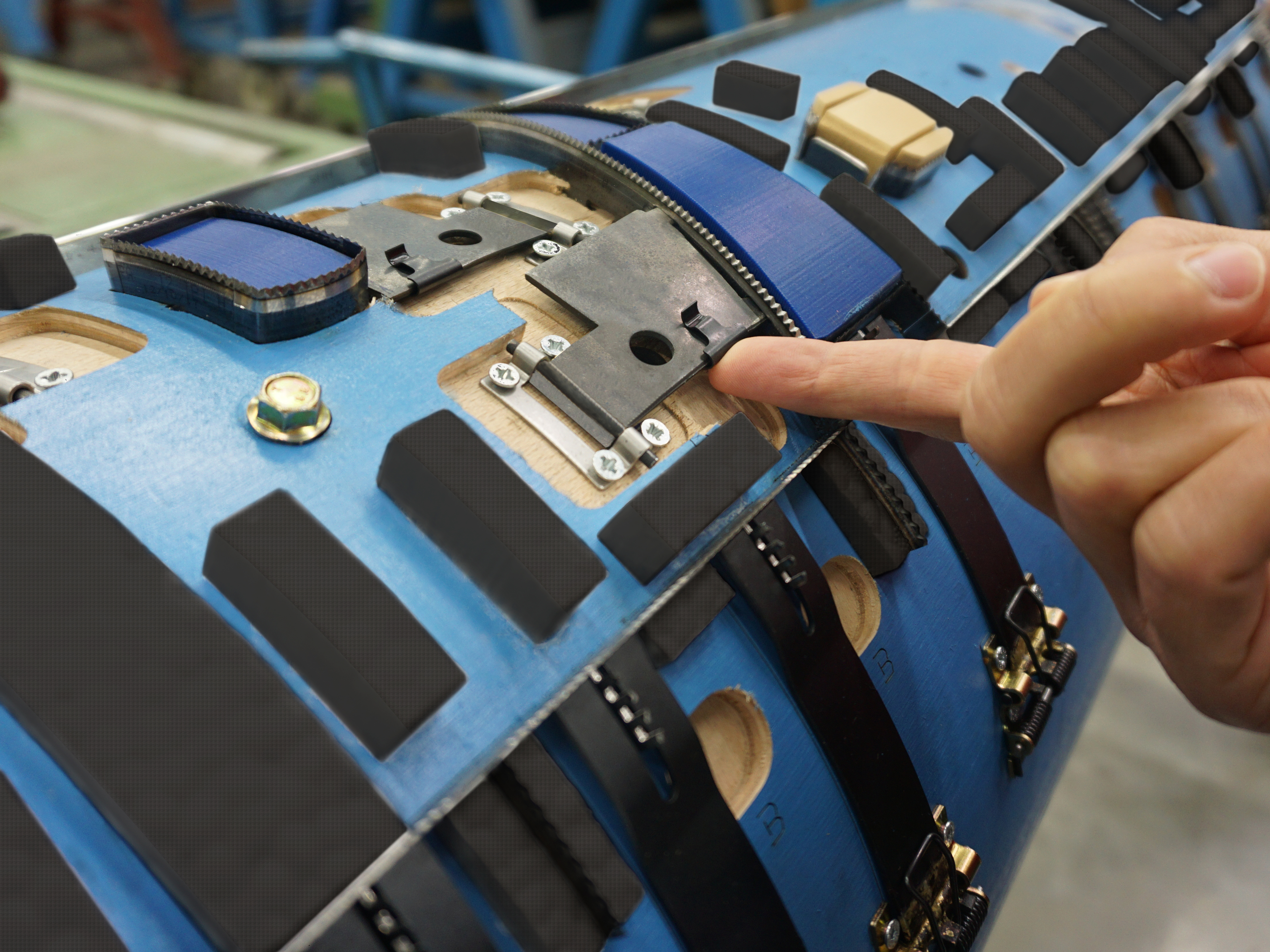 Special rotary die cutting tools